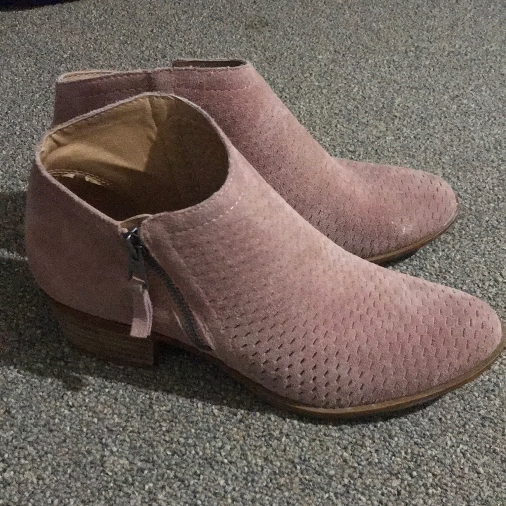 Lucky Brand pink booties